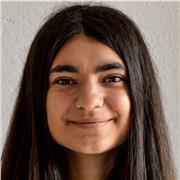 Porfessora de castellano, impartir classes a niños pequeños, tanto primaria como secundaria
